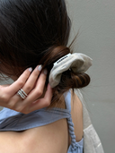 TENERA Ballerina Linen Scrunchie